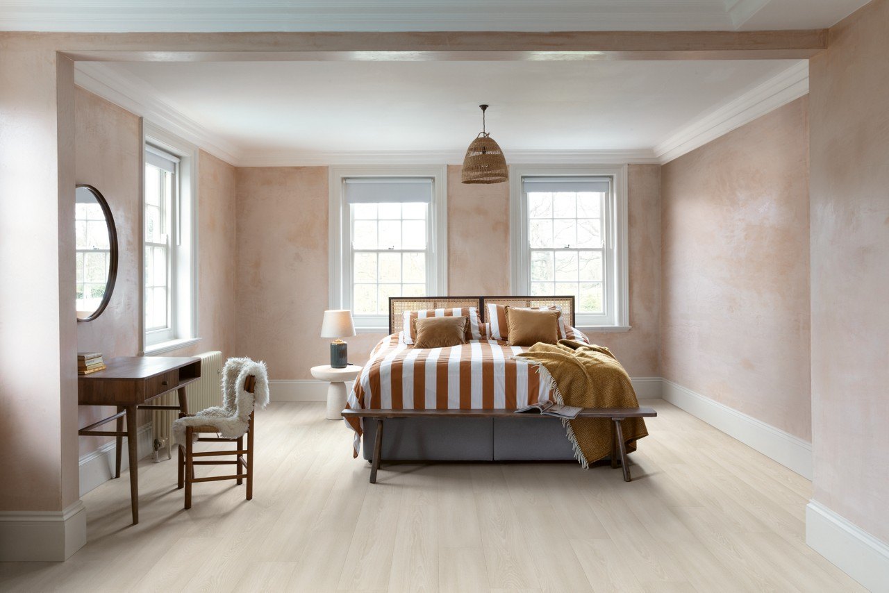 Lichte Quick-Step laminaatvloer met natuurlijke eiken houtlook