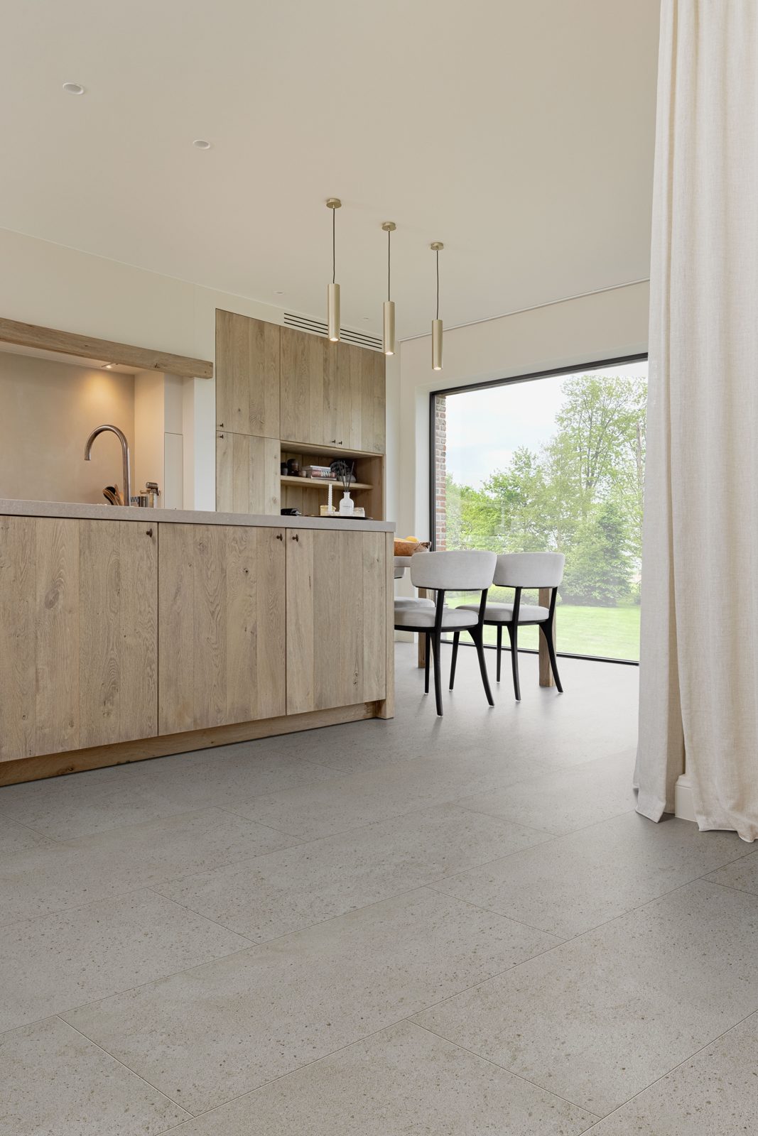 Coretec Cumulus (50 LVTE 150) PVC-vloer in een interieur
