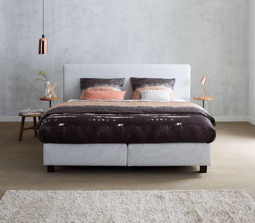 Tweede officiële sfeerfoto van een Polypreen boxspring